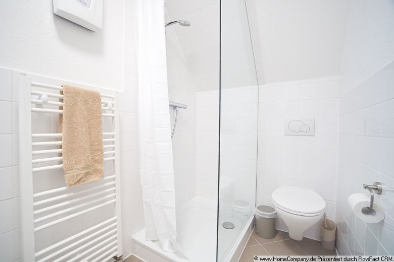 Hochwertige Maisonette-Wohnung mit Balkon, Klimaanlage  &  Stellplatz in Toplage – f89a463627d2a2d0f18f0ddd67f57a740035f27d.jpg