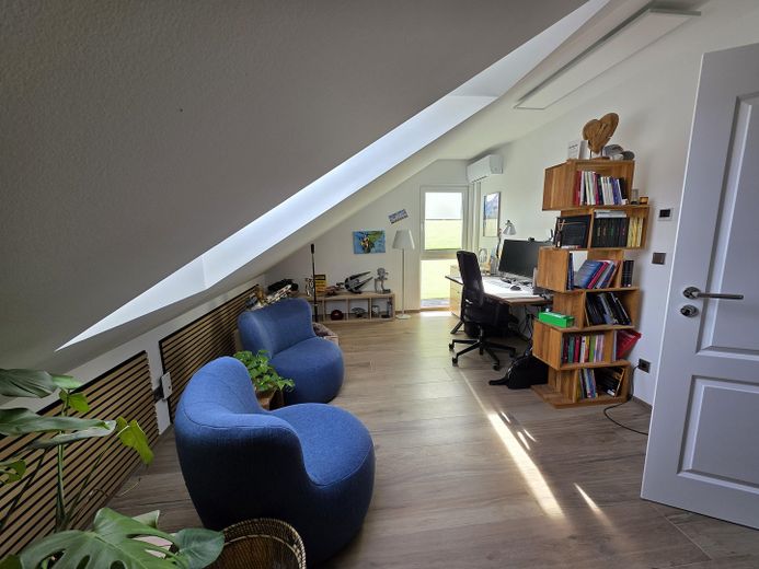 Zweites Zimmer (Büro/Kind)
