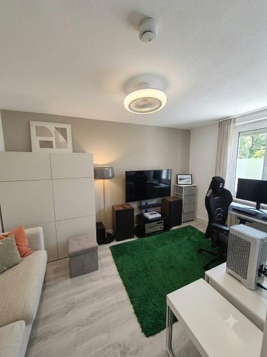 Schöne Kompakte 3-Zimmer-Wohnung in Lörrach-Stetten - Provisionsfrei! – Arbeits-\ Kinderzimmer