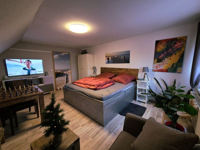 Naturparadies nähe Ludwigslust mit Schwimmteich, Koiteich und Werkstatt für Pendler Hamburg - Berlin – Schlafzimmer Dachgeschoss