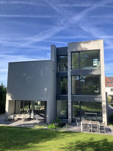 BAUHAUS-VILLA BG-5 / echte Rarität im Top-Premium-Segment – www.BG-5.de - living@BG-5.de