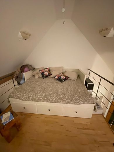 Dachgeschoss-Galerie-Wohnung in Feldmoching – Foto 6