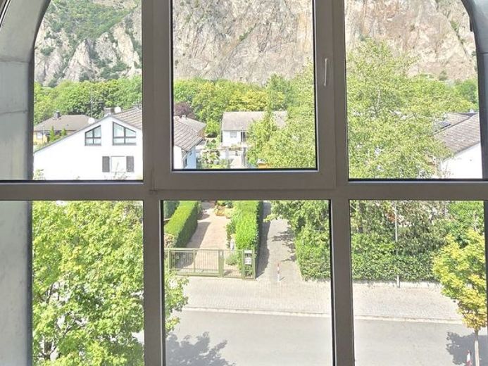 ! Sansasyonel Rotenfels panoramik manzarası, - Bad Münster a. St./Ebernb. bölgesinde 3 odalı dubleks daire + karavan için kapalı garaj yeri! – Fotoğraf 1