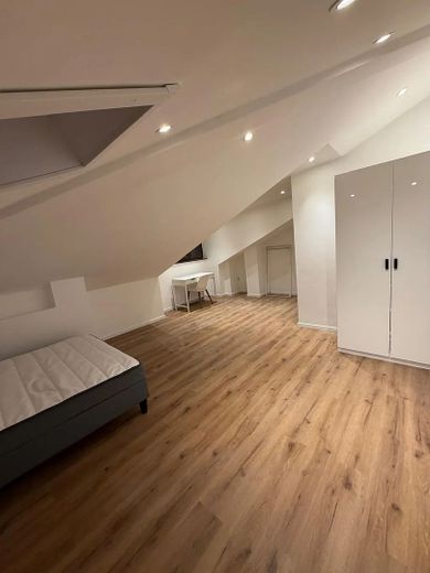 Wohnen mit Charakter – Zimmer frei / Gustav-Otto-Bogen 15, München / Zi.5 – Schlafzimmer