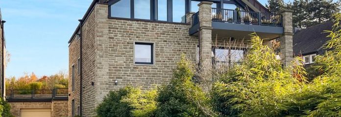 Luxuriöse 3-Zi.-Wohnung mit eigenem Garten, Balkon und Tiefgarage in Essen-Bredeney