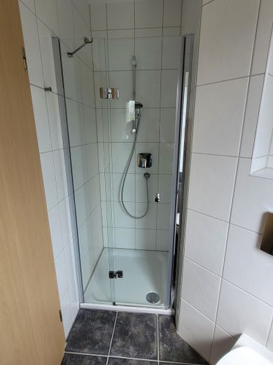 Duschbad EG (2/2)