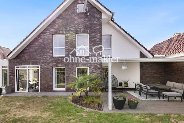 Modernes Einfamilienhaus mit Wintergarten & Terrasse in Haren (Ems)