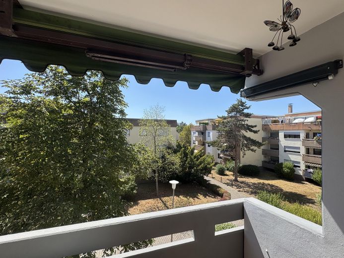 Attraktive 3-Zimmer-Wohnung in Ruhiger Parklage – Mannheim-Käfertal – Loggia