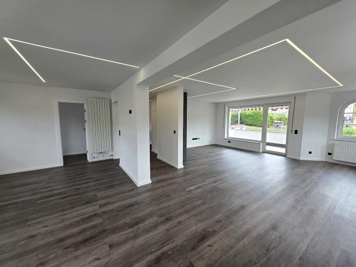 Provisionsfreie Maisonettewohnung mit ca. 123 m², 4,5 Zimmern und hochwertiger Ausstattung – Wohnbereich 