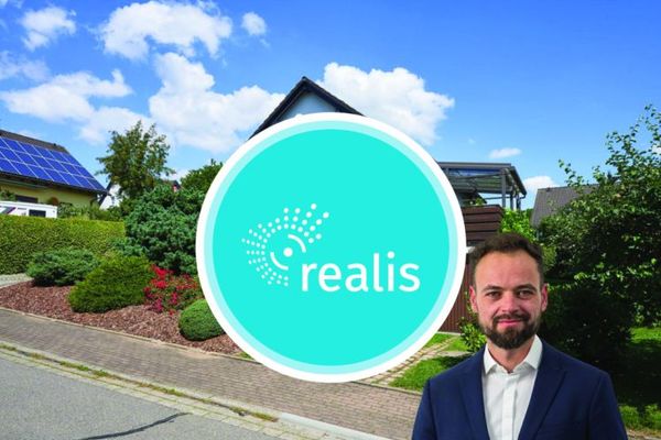 +++ Seltene Gelegenheit +++ Freistehendes Haus mit Kamin, Fernblick, Wohnmobil-Carport & vieles mehr