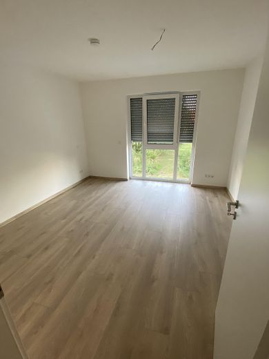 Abitare in esclusiva ad Augsburg-Göggingen: l’eleganza moderna incontra il comfort abitativo di alto livello – Arbeitszimmer