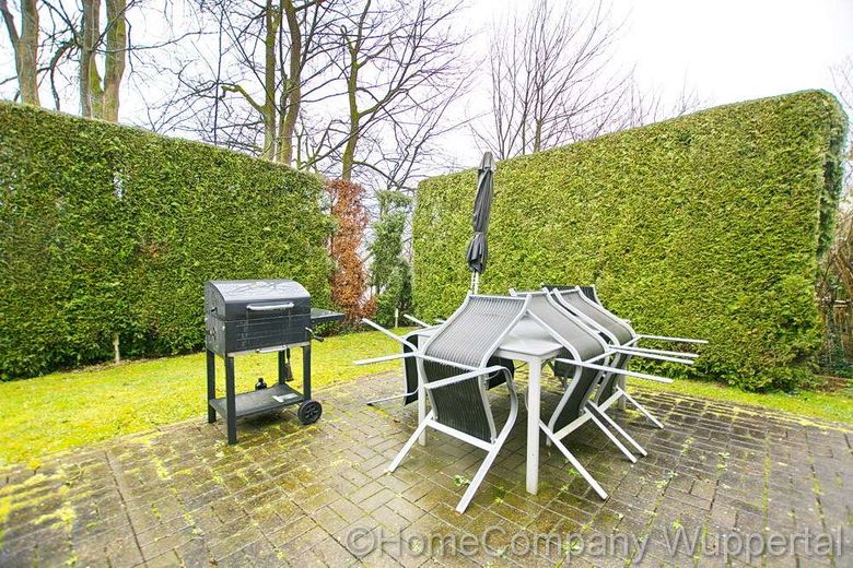 Großzügige Komfortwohnung mit Wellnessbad, Terrasse und DSL – d406e93f32927d7834c94c0f867ae89714f5f194.jpg
