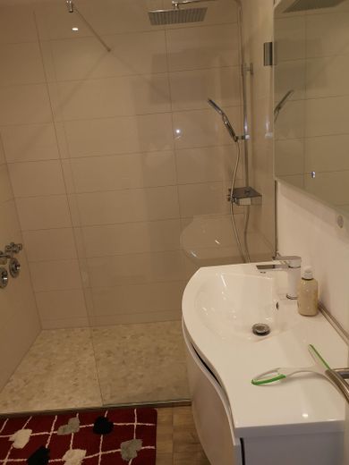 ETW in Gerstungen – Modernes Bad 4