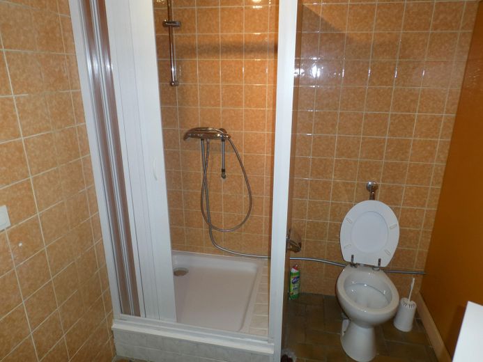 Ufficio, sala vendita, esercizio IT, studio, officina, magazzino – Duche 1