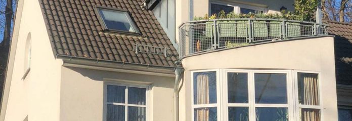Helle Wohnung am Schlossteich – Vorderansicht