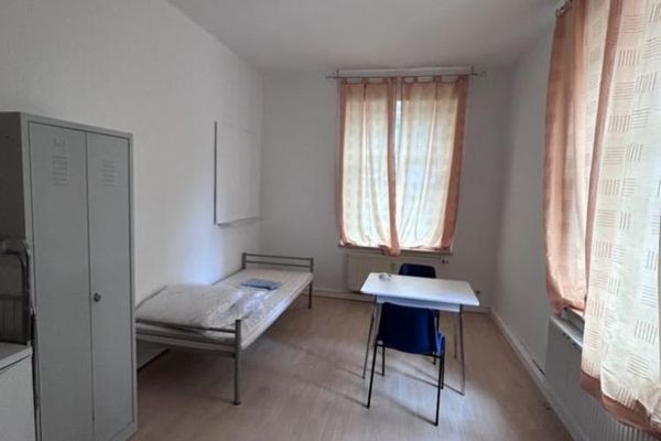 Objekt-Nr.: 6326 - vermietete 2-Zimmer-ETW im EG mit EBK und Dusche in Plauen