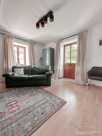 27202 HomeCompany Dresden Möbliert/Furnished 3-Zimmer Wohnung mit Balkon in Dresden-Naußlitz max. 4 Personen – 6eebf8a2c2e0b32d9b616b8dded16f77fbcaf0f8.jpg