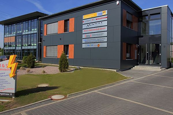Ufficio moderno nella zona industriale di Buchholz!