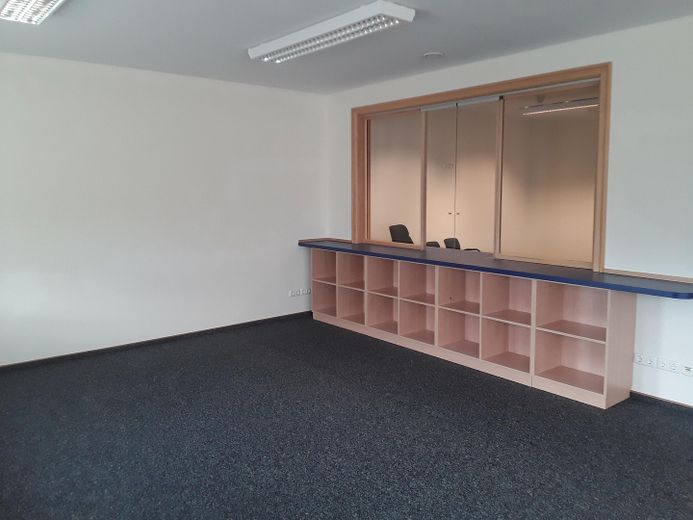 Repräsentative & flexible Bürofläche in Moordorf – Ideal für Synergien Objektbeschreibung – Foto 10