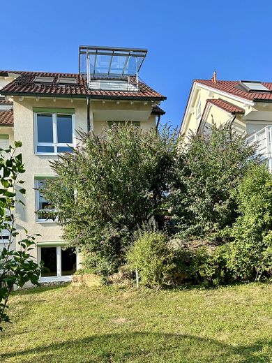 Geräumiges Reihenendhaus in Waldenbuch – Ansicht Südseite