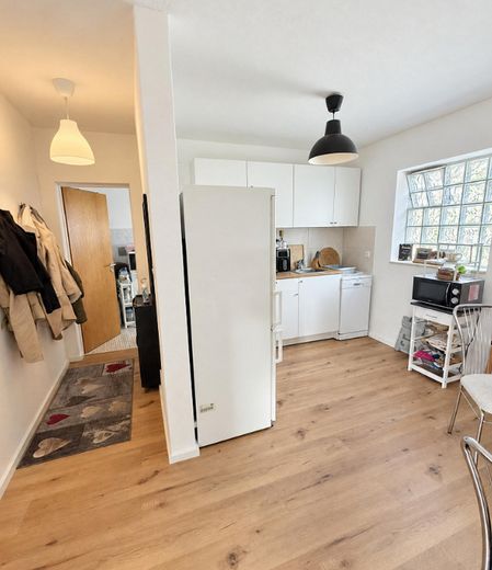 Charming 1-room apartment – Photo 2