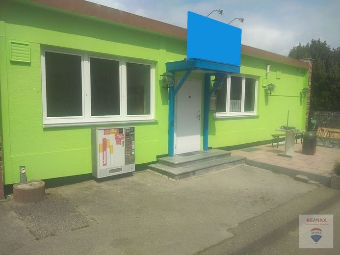 Attraktive Wohnung mit großem Garten,
Garage mit verpachteter Gaststätte 
inklusive genehmigtem Biergarten – Gaststätte (1)