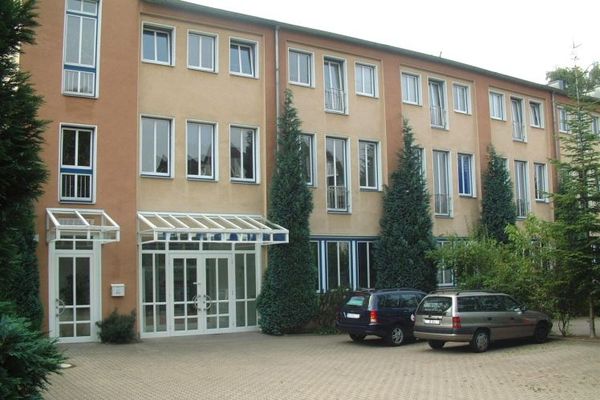 Renditestarkes Wohn- und Geschäftshaus.