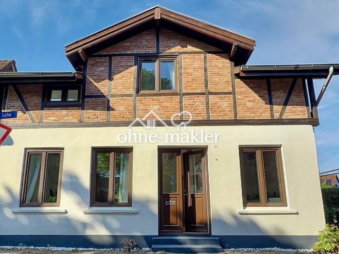 Abitare nel cuore di Ahrensburg - casa unifamiliare con ampio giardino – Foto 1