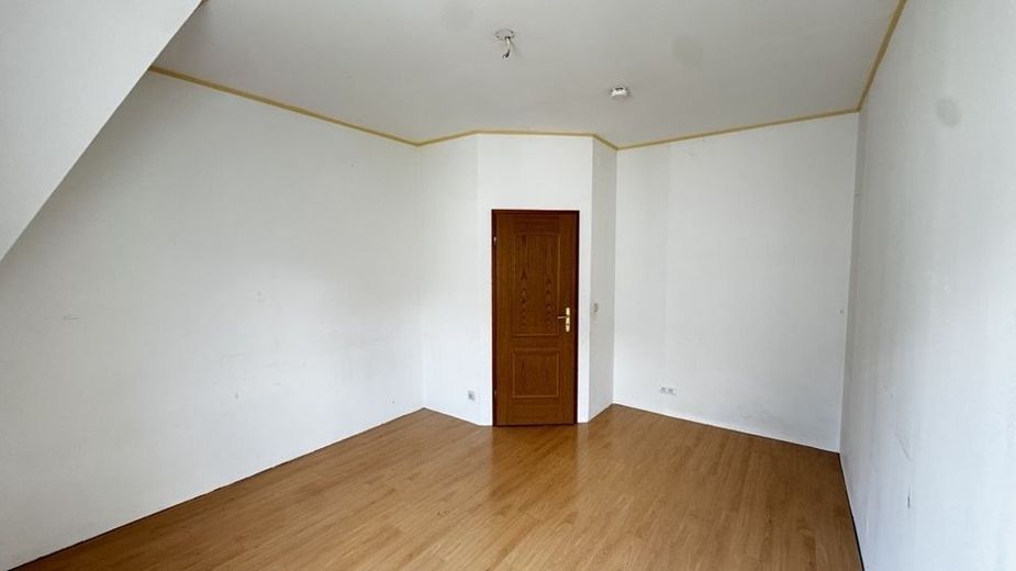 Gemütliche Dachgeschosswohnung in der Gevelsberger City – Zimmer 1