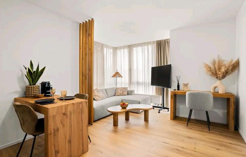 Wohnen auf Zeit - helles, stilvoll möbliertes Apartment mit Balkon & Stellplatz in Gießen Westadt – Foto 7