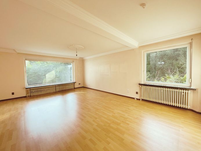 Im Grünen Speckgürtel Hamburgs: Großzügiges Einfamilienhaus mit Garage – Großzügiger Wohn-/Essbereich