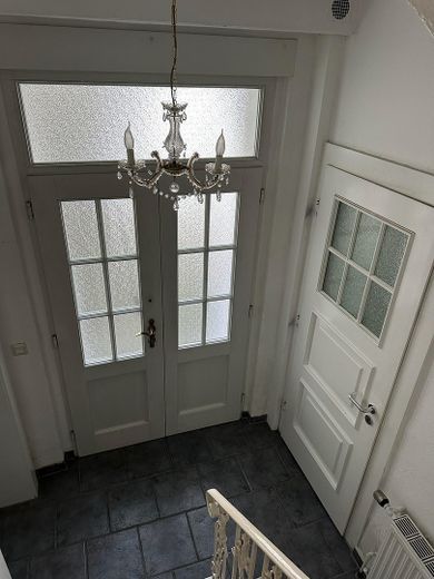 „The Garden Loft“ – Private Refuge of the Highest Class – Hauseingang Innen