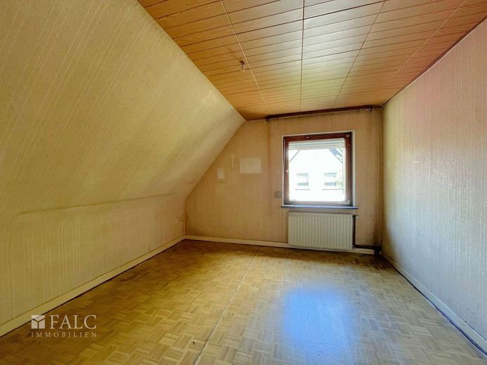 Familienfreundliche Doppelhaushälfte in bester Lage von Herten mit weitläufigem, traumhaften Garten – Kinderzimmer