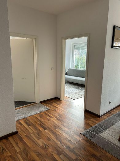 Mieszkanie na parterze z tarasem i własnym ogrodem – 105 m², ogrzewanie podłogowe, miejsce parkingowe – Schlafzimmer 1