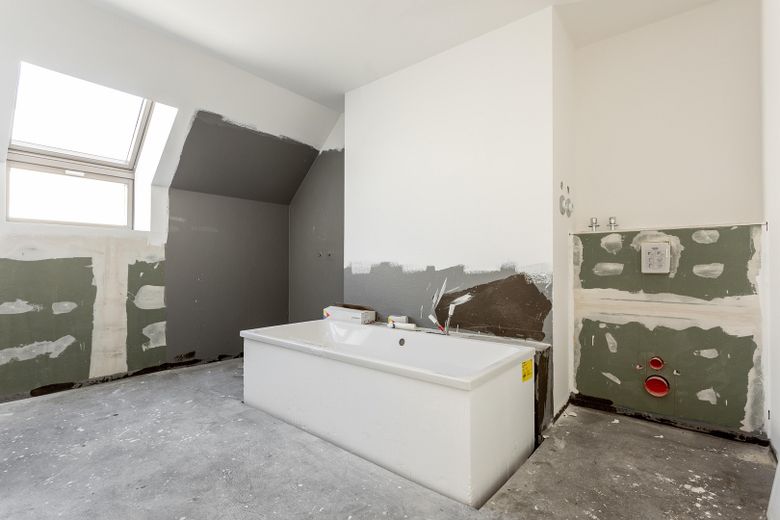H9-Penthouse 1 → Luxuriöses Penthouse mit Dachterrasse und Panoramablick – Badezimmer Royal