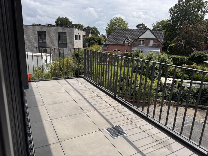 Neubau 3-Zimmer an der Westallee in Verl – Balkon