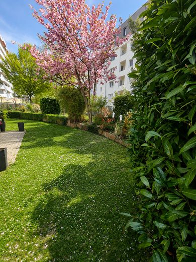 Idyllic 3.5-room apartment with large garden share in KN-Petershausen – Garten