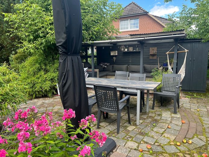Charmantes Haus mit traumhaftem Garten – Foto 14