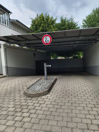 Einfahrt Tiefgarage 1