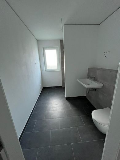 Exklusive 2-Zimmer Neubauwohnung – Badezimmer