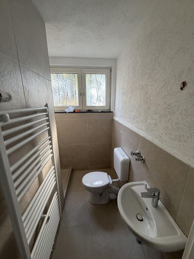 Wunderschöne, kernsanierte 1-Zimmer-Wohnung mit Terrasse und Blick ins Grüne – Foto 5