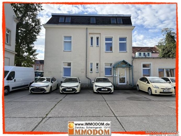 Unità ufficio di 4 locali (divisibile e quasi priva di barriere architettoniche) al piano terra, in affitto in posizione centrale a Zwickau! – Foto 1