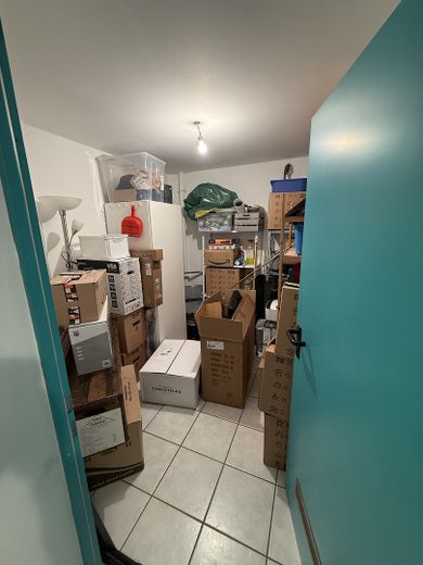 Helle 3-Zimmer-Erdgeschosswohnung mit Terrasse – Kellerraum