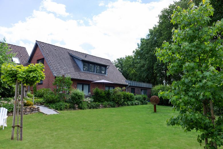 Ansicht rechts Haus hinten