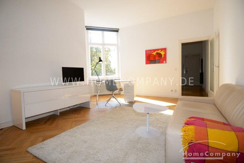 Affascinante appartamento monolocale completamente arredato a Berlino-Charlottenburg – tranquillo e centrale, vicino al Ku’damm – f730724416e58f88ebce3176e38e6cfb2a96f9bf.jpg