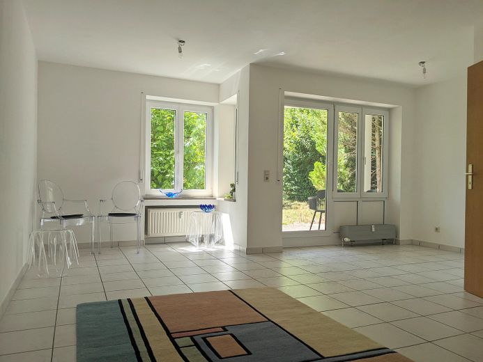 Modern apartment on Eselsberg with garden – available immediately & commission-free! – Foto 1