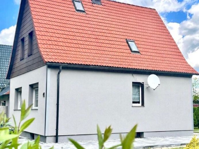 Tolle DHH in absolut ruhiger Lage+großer Garten+Doppelgarage+Brunnen+Kamin+EBK – Foto 1