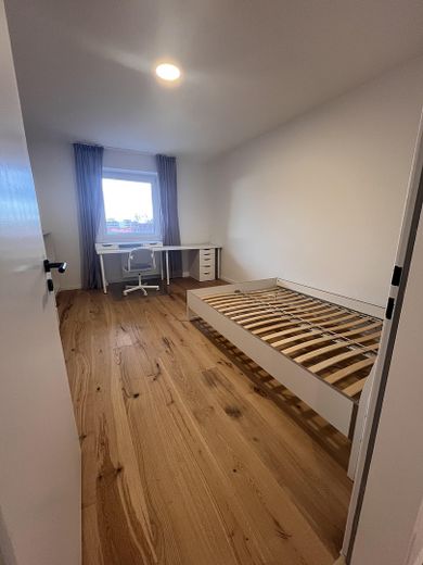 Schlafzimmer von der Türe aus