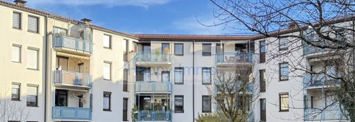 - 2-Zimmer-Dachgeschoß-Wohnung im 3. OG / TG / Vermietet