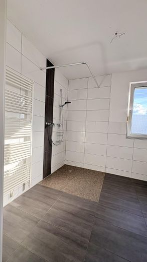 Wymarzone mieszkanie 2 ½-pokojowe z południowo-zachodnim tarasem na dachu w zielonym Schermbeck – Duschbad, barrierefrei